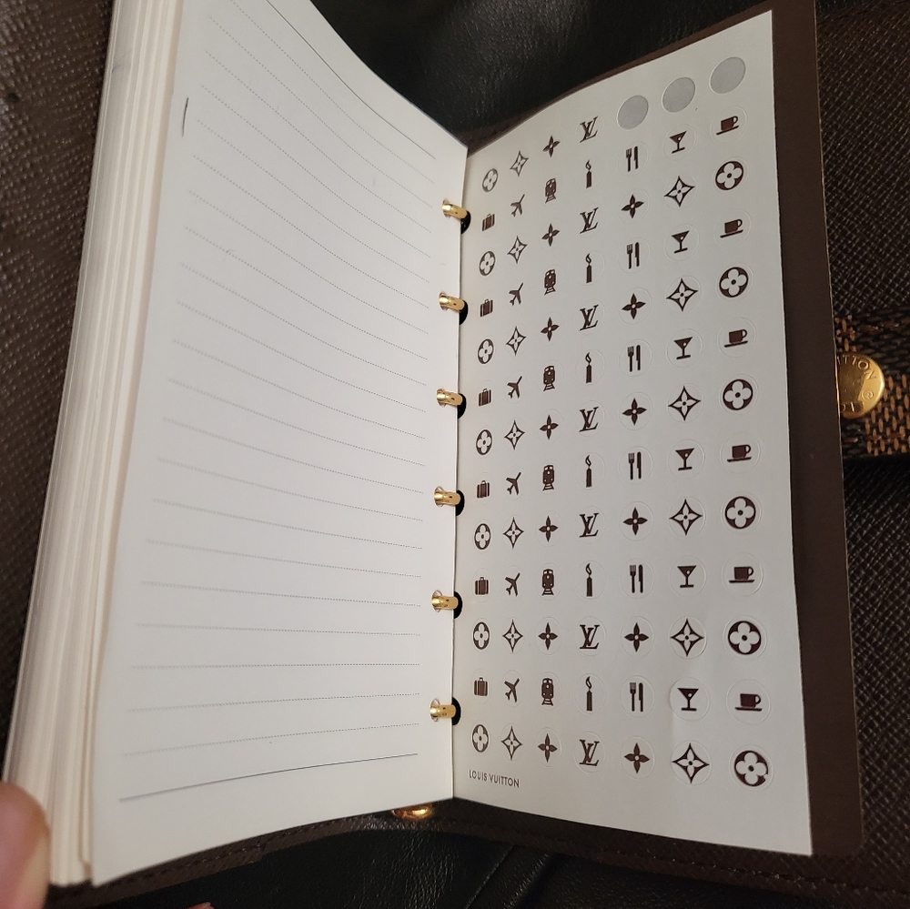 Authentic Louis Vuitton Damier Ebene agenda. - Picture 8 of 11